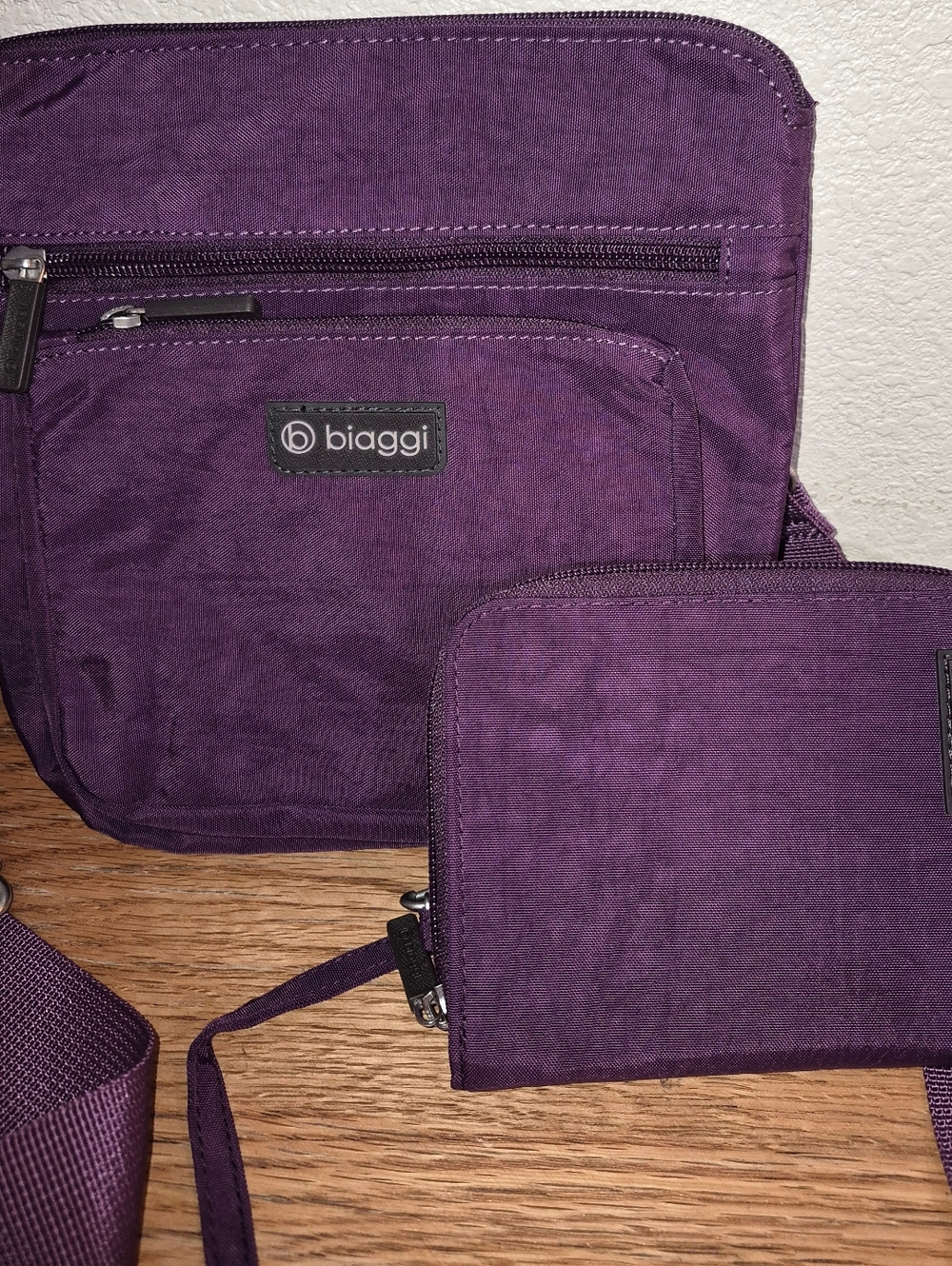 Biaggi Flexmates Convertible Crossbody W/ Wristlet, Purple - Picture 2 of 5
